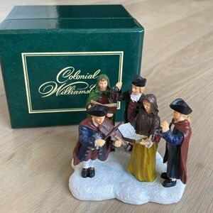 Williamsburg Carolers - Lang and Wise
